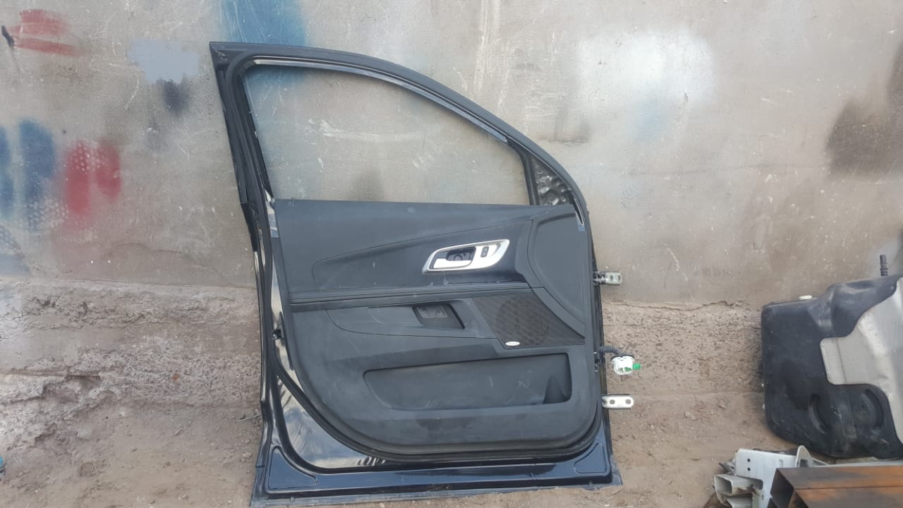 PUERTA DELANTERA IZQUIERDA CHEVROLET EQUINOX 2009 AL 2017